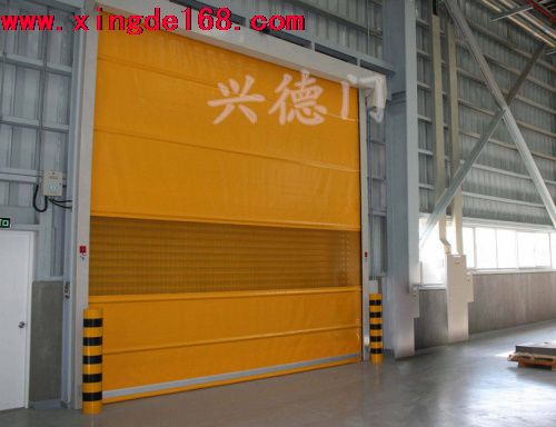 興德廠家專(zhuān)業(yè)安裝聲控控制快速門(mén)